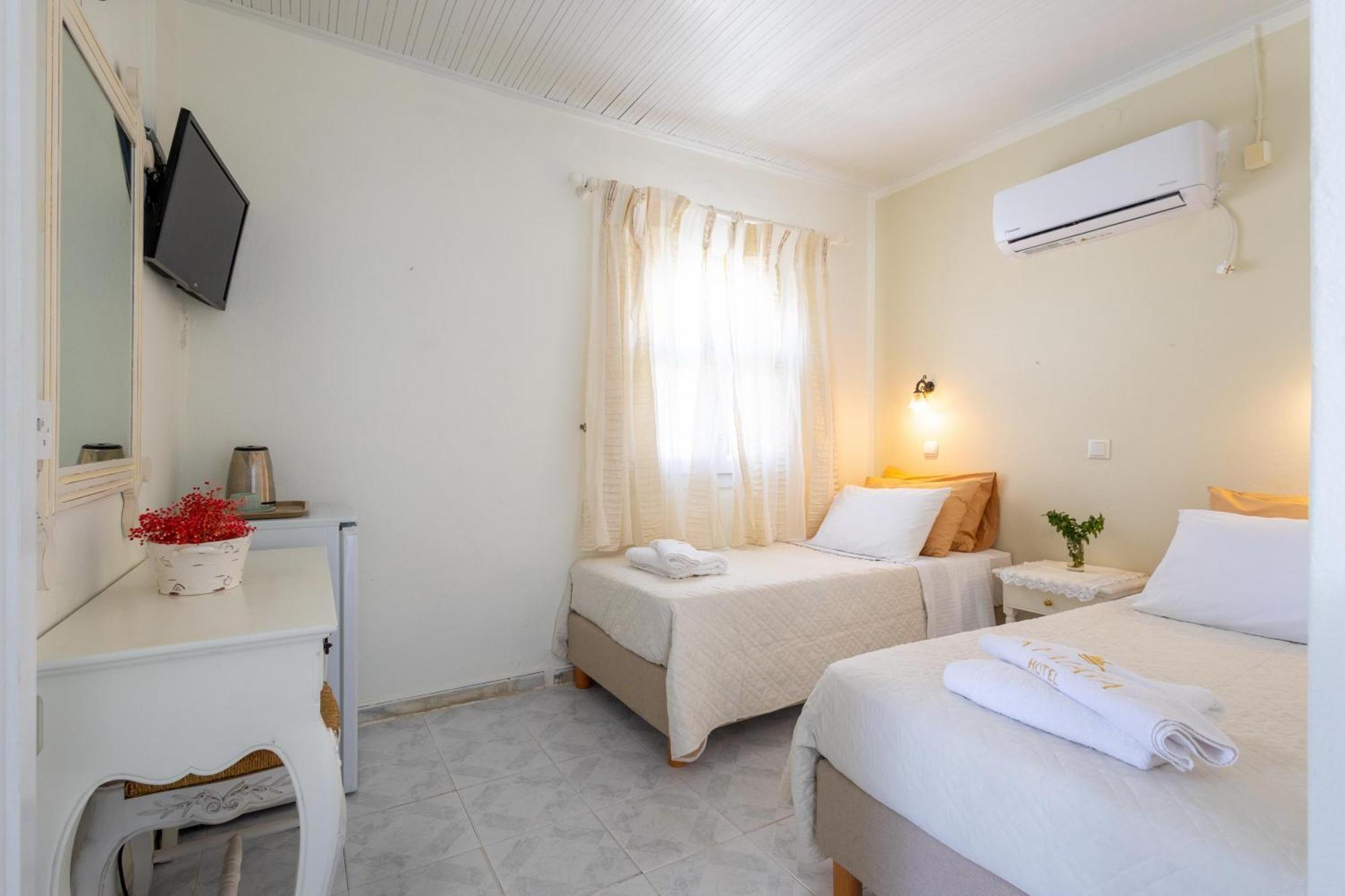 Kymata Hotel Naxos City Bagian luar foto